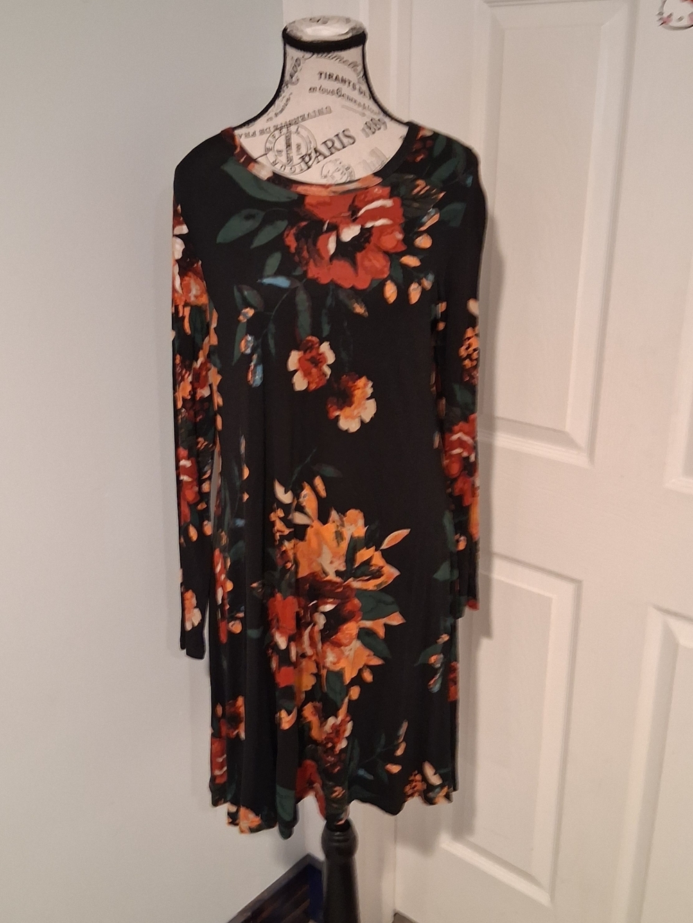 Womens Black Floral Long-Sleeve Swing Dress XL